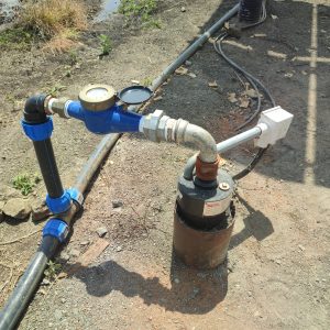 Water meter for monitoring water supply